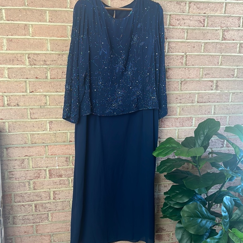 Night Scene Beaded Long Sleeve Dress